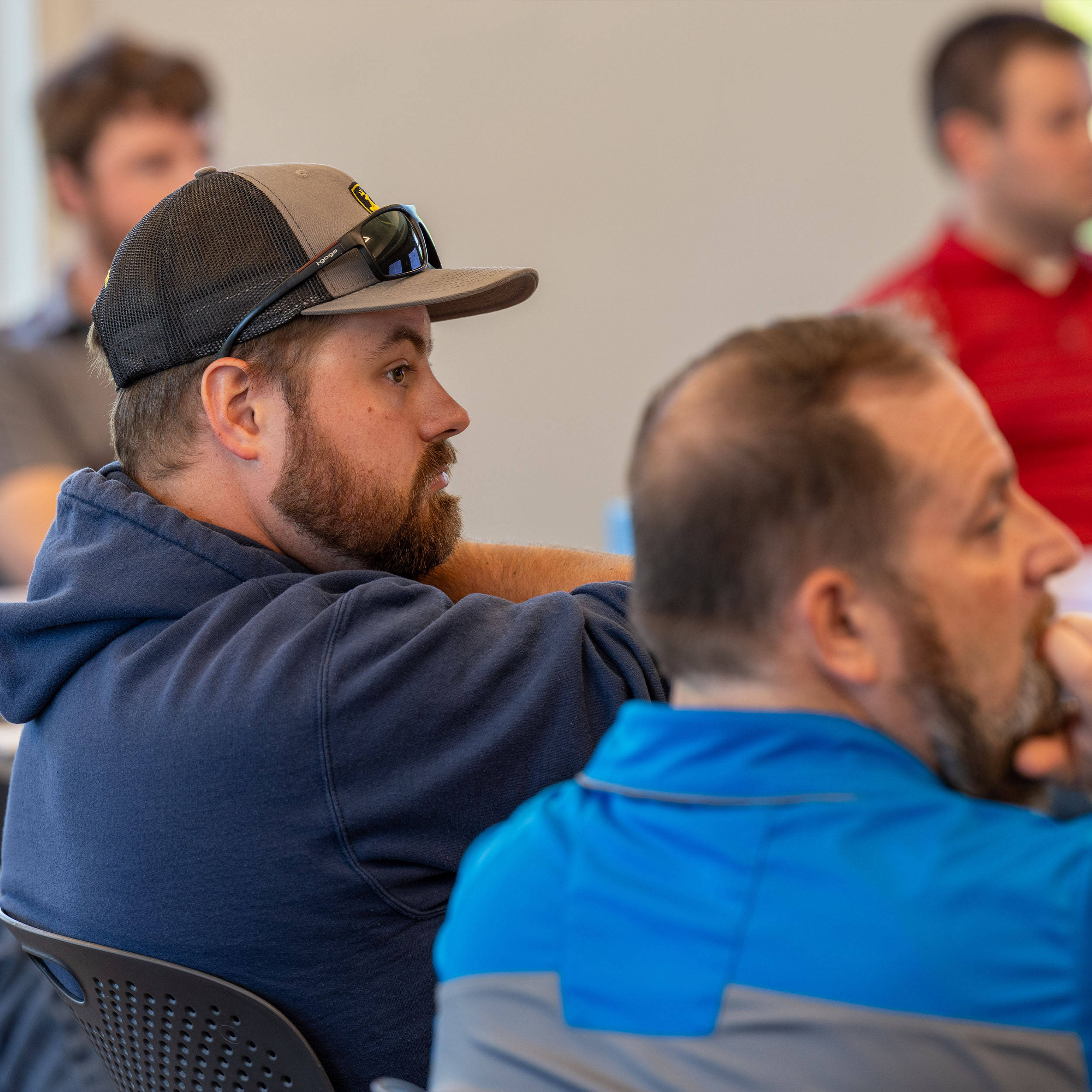 148A2942 Kapco employees attend a workshop.